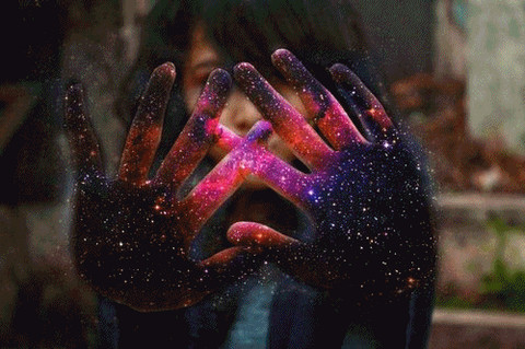 galaxy-glitter-hands-nebula-photography-Favim com-231198.gif