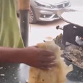 Уличная еда в Индии.mp4